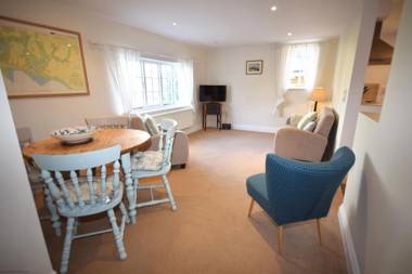 Flint Cottage  Emsworth