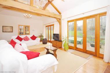 The Cottage at Hale Hill Farm Pulborough