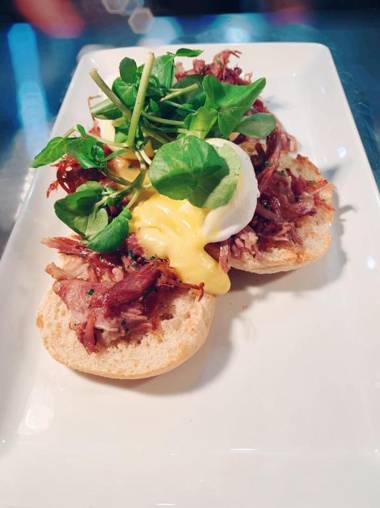 THE SPREAD EAGLE chesterfield