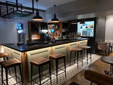 THE SPREAD EAGLE chesterfield