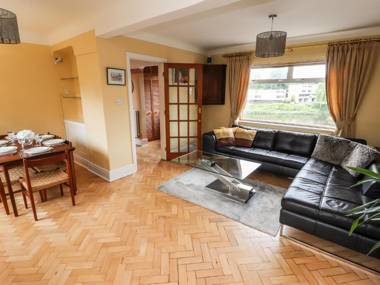 23 City Walls Chester