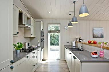 The Retreat Strawberryfield Park