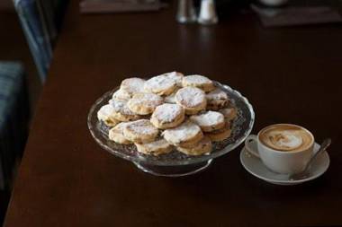 Rose and Crown Hotel