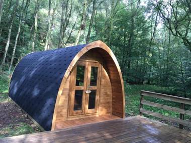 Broomhills Farm River Eco Pods