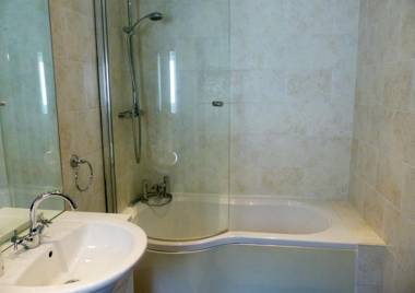 3 Luxury En-suite Bedrooms