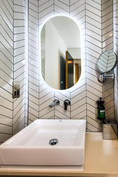 Staybridge Suites - Cardiff an IHG Hotel