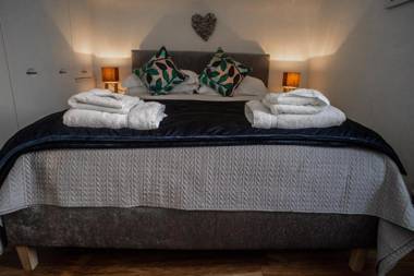 The Penthouse Canterbury - Cathedral View