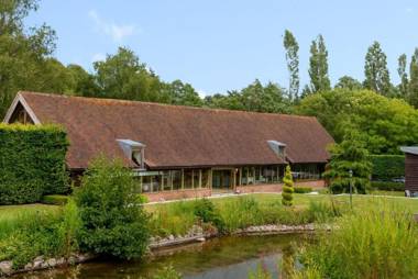 Luxury 3 Bedroom Barn Conversion - Canterbury