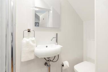 Cambridge House Hotel