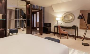 Cambridge Belfry Hotel & Spa