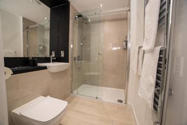 Luxury Cambridge City Apartment  FREE PARKING