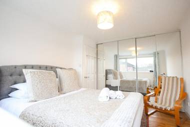 Business Park Lodge by Paymán Club