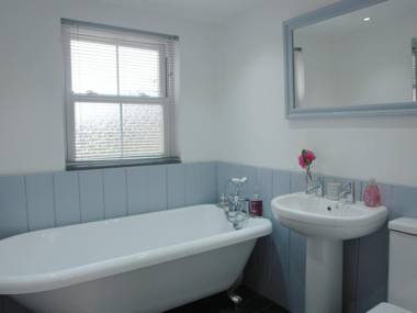 2 Trerise Cottage Helston