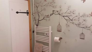 Wesley House Holidays - Choice of 2 Quirky Cottages in 4 private acres