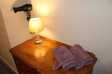 Castell Cottages (Van Rd)