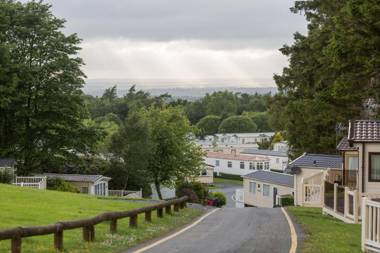 Brynteg Coastal & Country Retreat