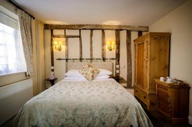 The Abbey Hotel & Own Access Apartments