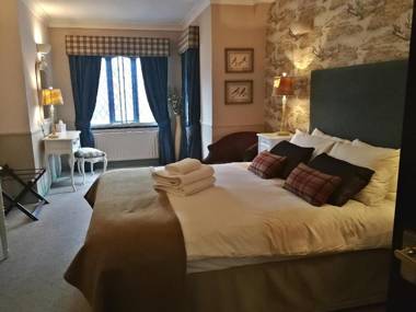 The Red Lion Hawkshaw