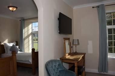 The Llanelwedd Arms Hotel