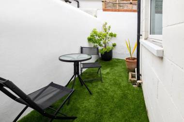 Super central cosy & cute North Laine cottage