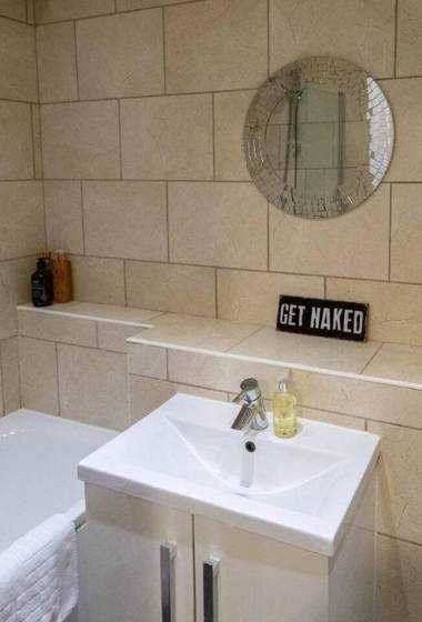 Stylish apartment close to the sea