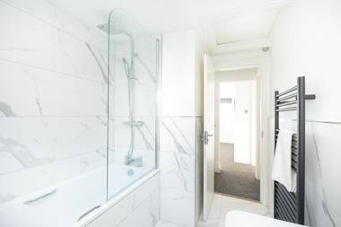 Central Brighton few Steps from Brunswick Square