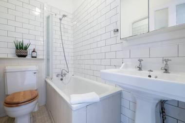 The Perfect One Bedroom Apartment!