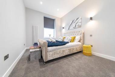 A-SUPER LOCATION I ONEBEDROOM FLAT I MINS WALK to BRIGHOTN BEACH