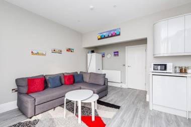 Direct sea view 1 BED ROOM APARTMENT