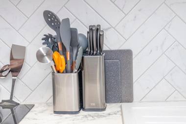 B-CENTRAL BRIGHTON LOCATIONI ONE BEDROOM FLAT I MINS WALK to LANES AND BRIGHTON BEACH