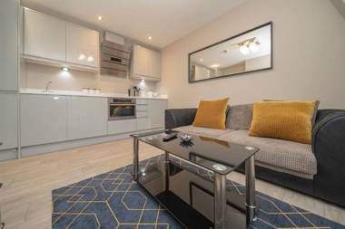 MORDEN 1 BEDROOM 5 mins away from brighton seafront