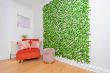 Cosy three bedroom flat next brighton seafront SLEEP 8