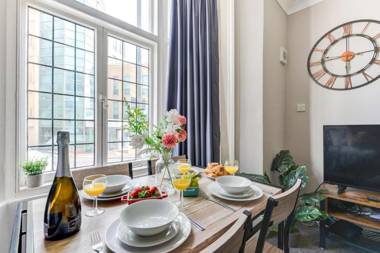 2 Bedroom Apartment - Queens Square Flat 1 Brighton