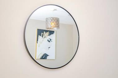 Direct Searview I Morden one bed sleep 4 GDST