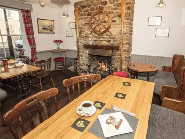 The Lord Nelson Pub and Accommodation