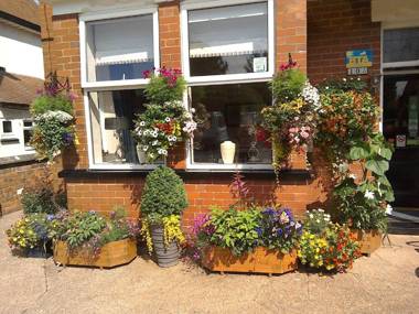 South Lodge Guest House