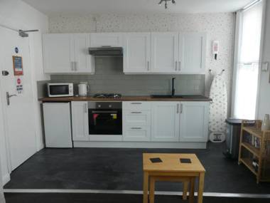 Apartment 2 Marina Holiday Apartments