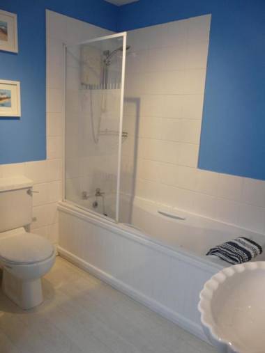 Apartment 2 Marina Holiday Apartments