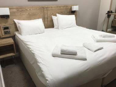 Markets Tavern Hotel