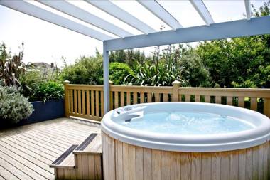 Broadpath Great Field Lodges