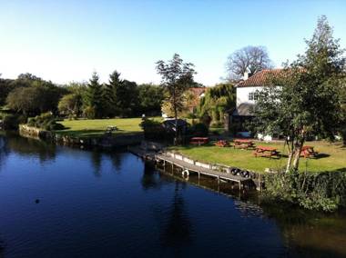 Bridge Hotel Brandon