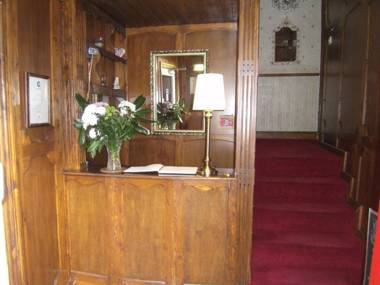 Virginia Cottage Guest House