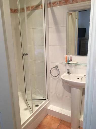 Melbourne Guest House