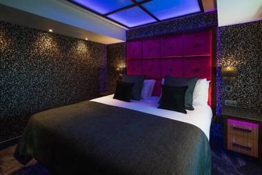 Church Suites by The Cranleigh Boutique