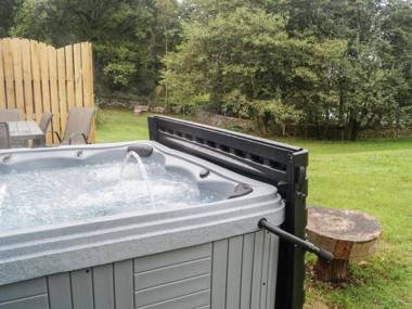 Rowan - Woodland Cottages