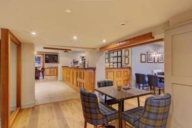 OYO The Gissons Hotel