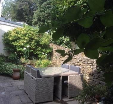 Bourton Croft Cottage