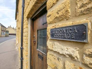 Japonica Cottage BOURTON ON THE WATER