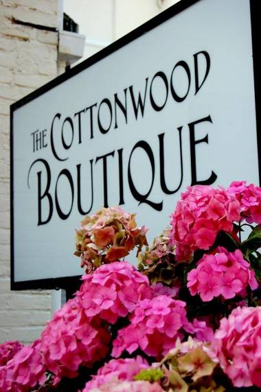 Cottonwood Boutique
