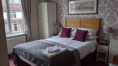 Alexander Lodge Guest House